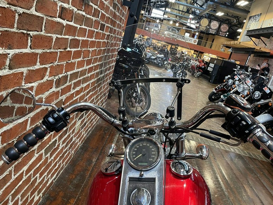 2007 Harley-Davidson Softail FXST - Standard