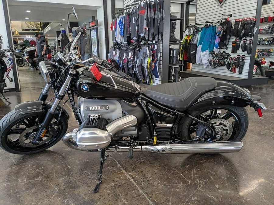 2025 BMW R 18 Black Storm Metallic