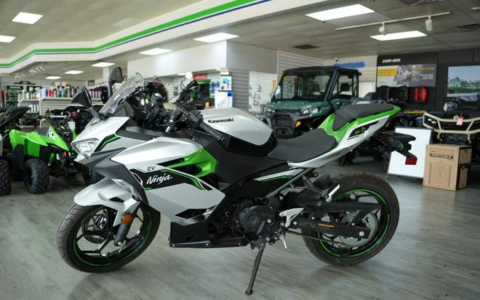 2024 Kawasaki Ninja e-1 ABS