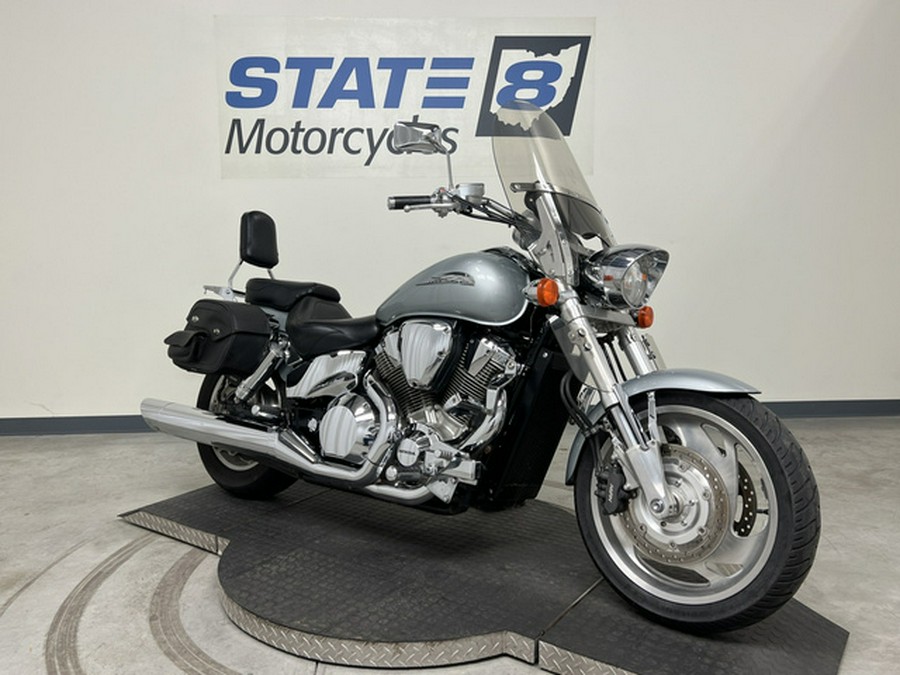 2002 Honda VTX1800C2