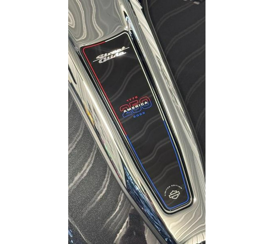 2026 Harley-Davidson® FLHX - Street Glide®