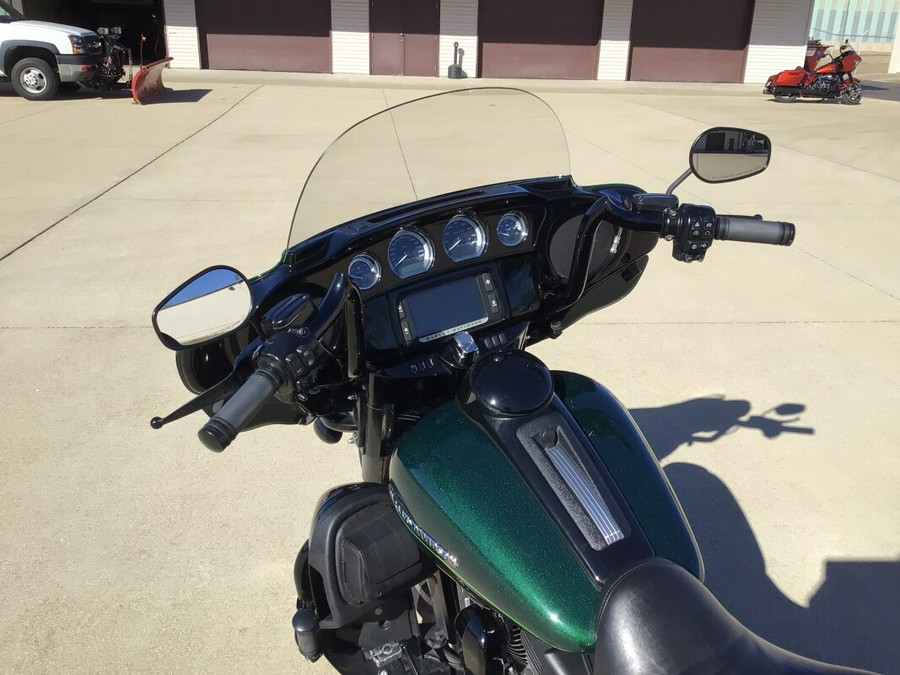 FLHTKL 2015 Ultra Limited Low