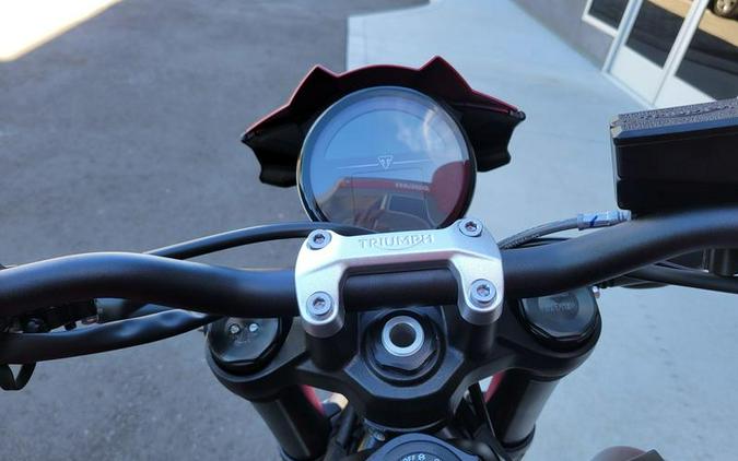2026 Triumph TRIDENT 800