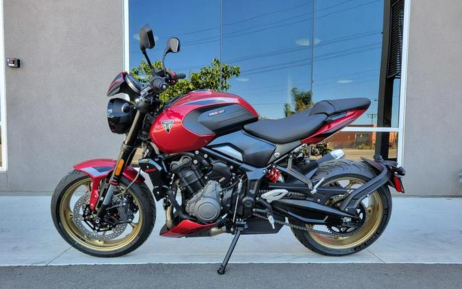 2026 Triumph TRIDENT 800