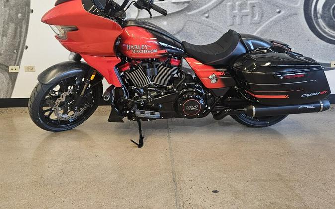 2026 CVO Road Glide ST FLTRXSTSE