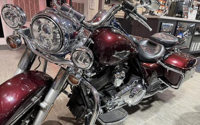 2018 Harley-Davidson® FLHR - Road King®
