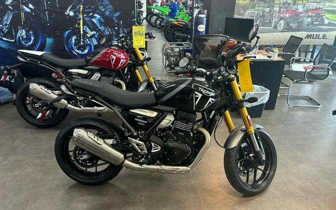 2024 Triumph Speed 400 Review [13 Fast Facts]