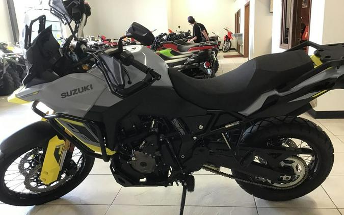 2023 Suzuki V-Strom 800DE