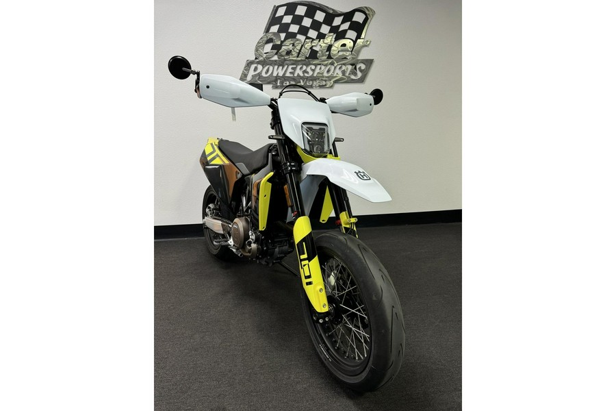 2023 Husqvarna Motorcycles 701 SM