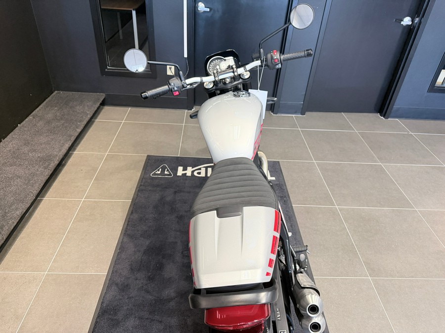 2027 Triumph Tracker 400