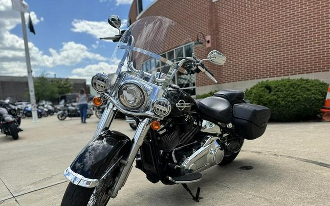 2020 Harley-Davidson® FLHC - Softail® Heritage Classic