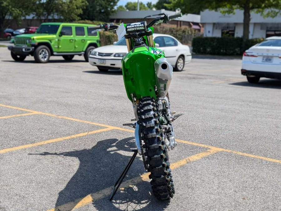 2025 Kawasaki KX™ 450