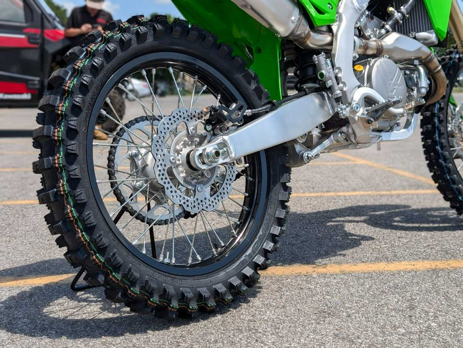 2025 Kawasaki KX™ 450