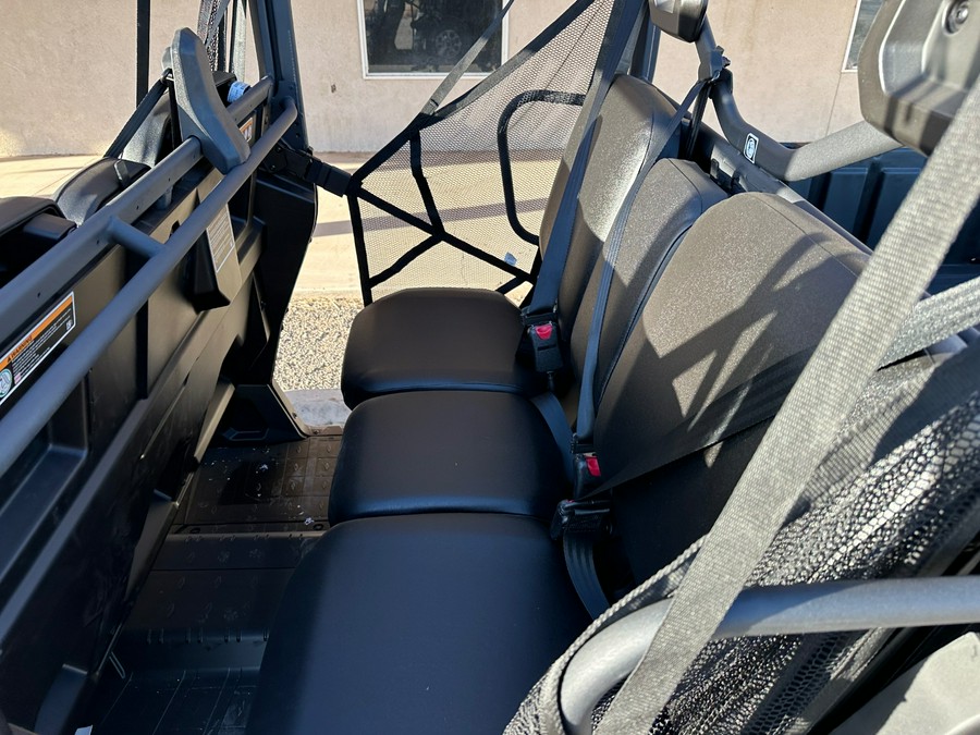 2025 Can-Am Defender MAX DPS HD7