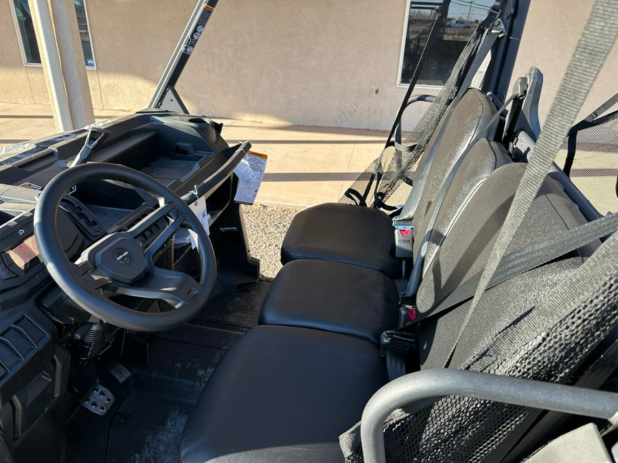 2025 Can-Am Defender MAX DPS HD7