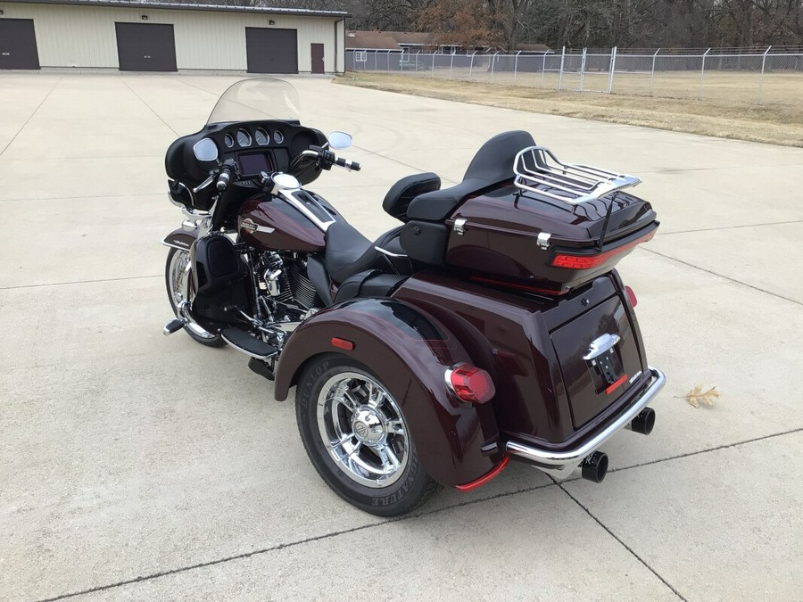 FLHTCUTG 2022 Tri Glide® Ultra