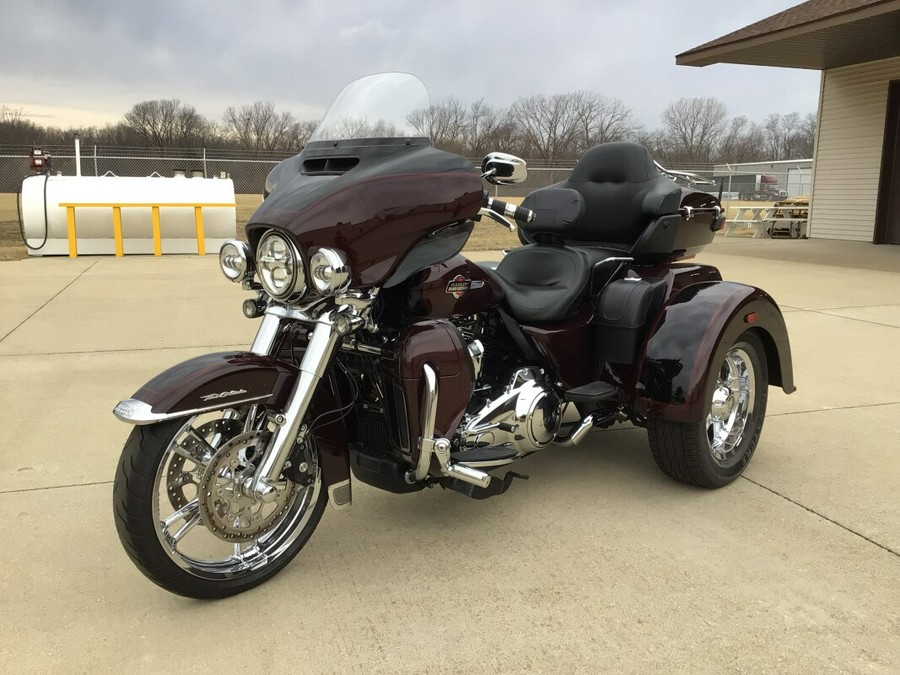 FLHTCUTG 2022 Tri Glide® Ultra