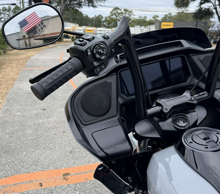 2026 Harley-Davidson® FLTRX Road Glide®