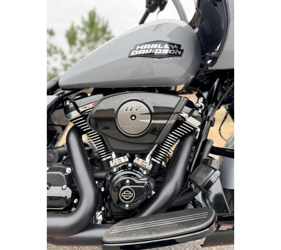 2026 Harley-Davidson® FLTRX Road Glide®