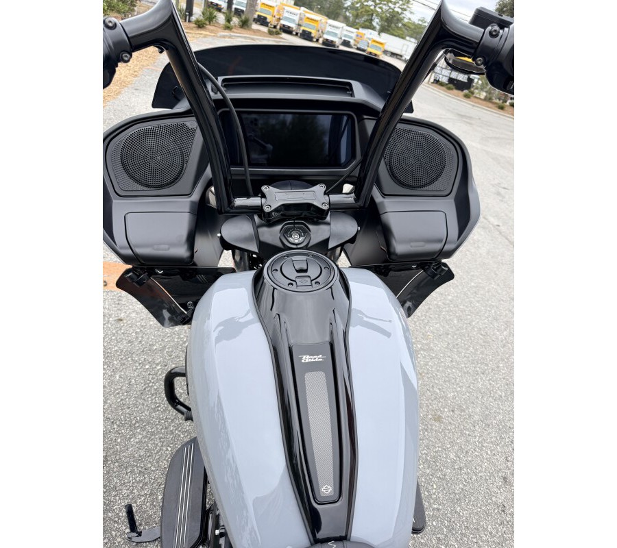 2026 Harley-Davidson® FLTRX Road Glide®