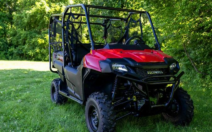 2026 Pioneer 700 Deluxe - Honda