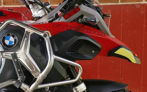 2016 BMW R 1200 GS Adventure Premium Racing Red Matte