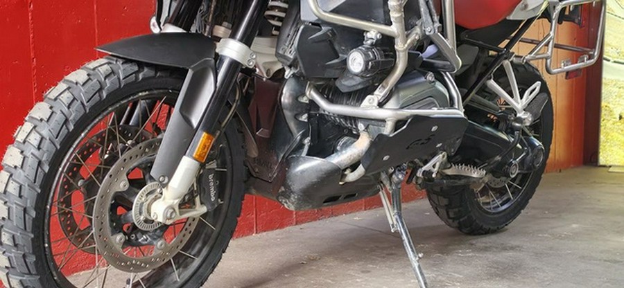 2016 BMW R 1200 GS Adventure Premium Racing Red Matte