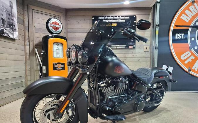 2026 Harley-Davidson® FLHD - Deadwood™