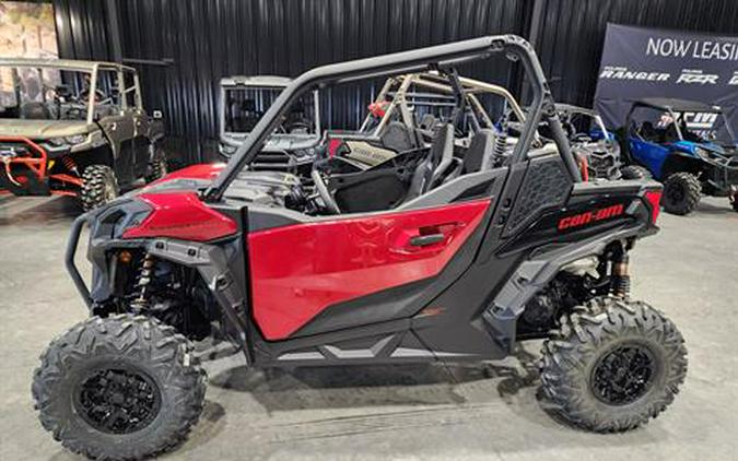 2024 Can-Am Maverick Sport DPS