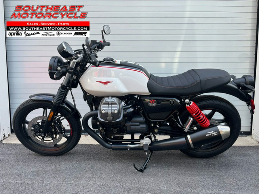 2024 Moto Guzzi V7 Stone Ten