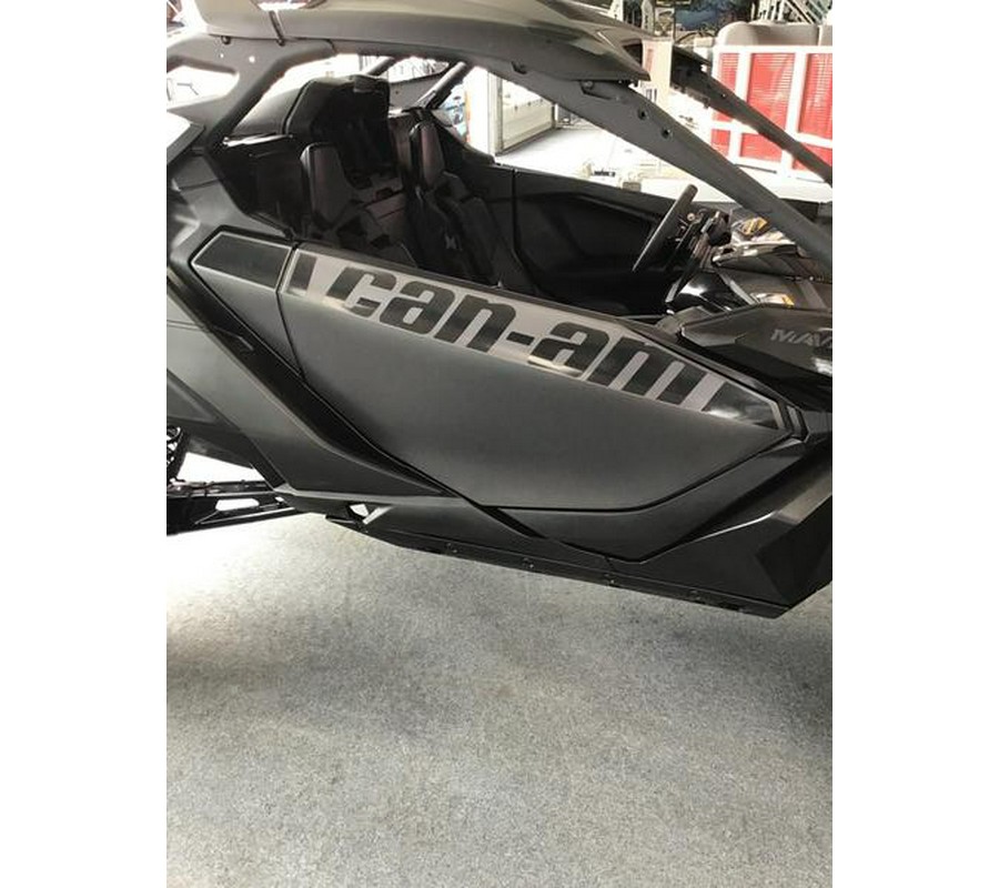 2024 Can-Am® Maverick R X RS Triple Black