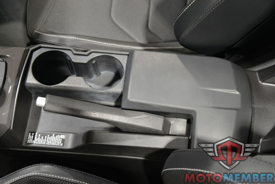 2025 Polaris Slingshot® R (Manual)