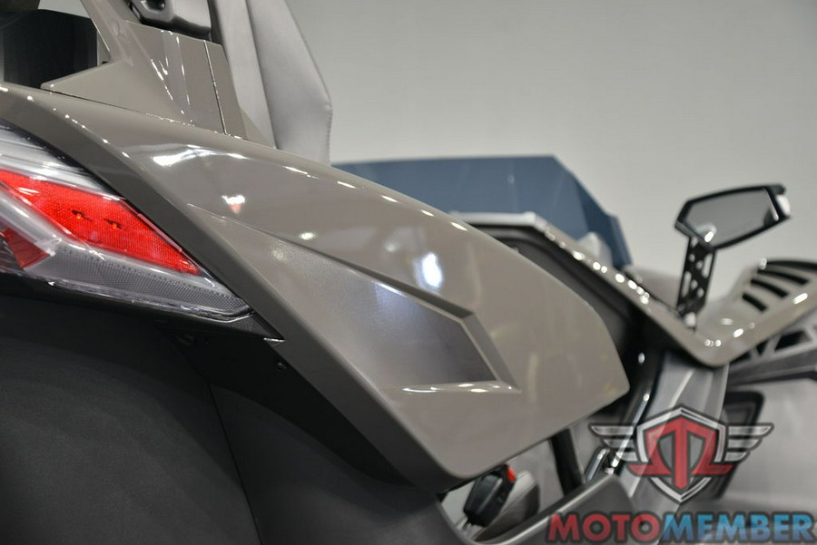 2025 Polaris Slingshot® R (Manual)