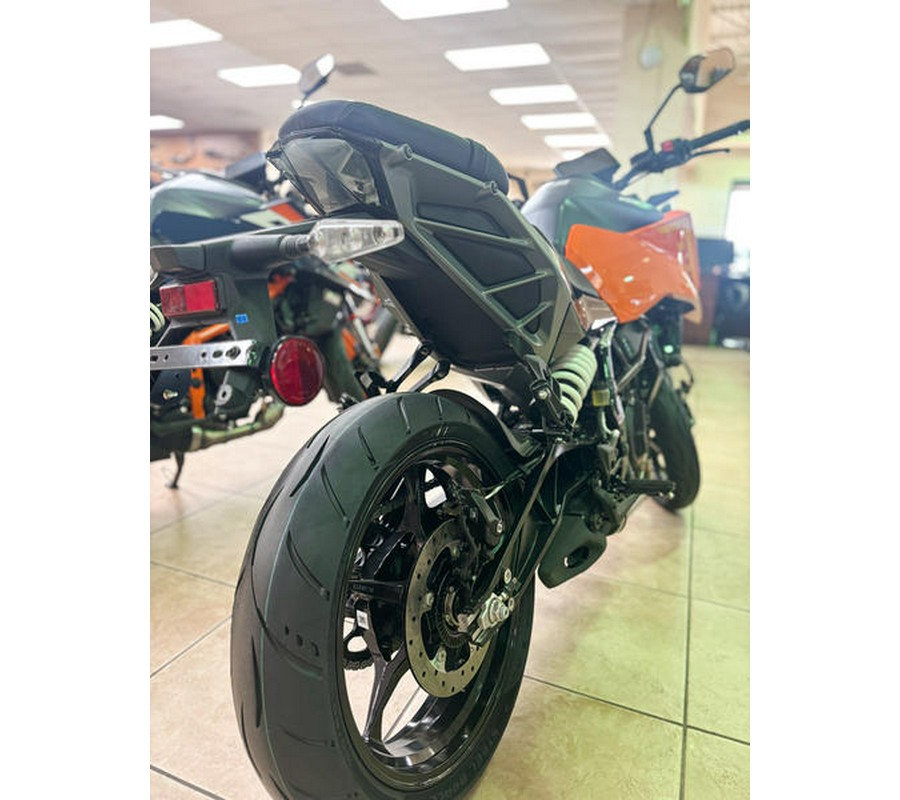 2024 KTM 250 Duke