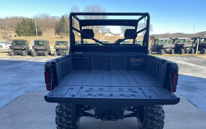 2026 Can-Am® Defender HD7