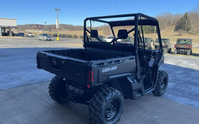 2026 Can-Am® Defender HD7