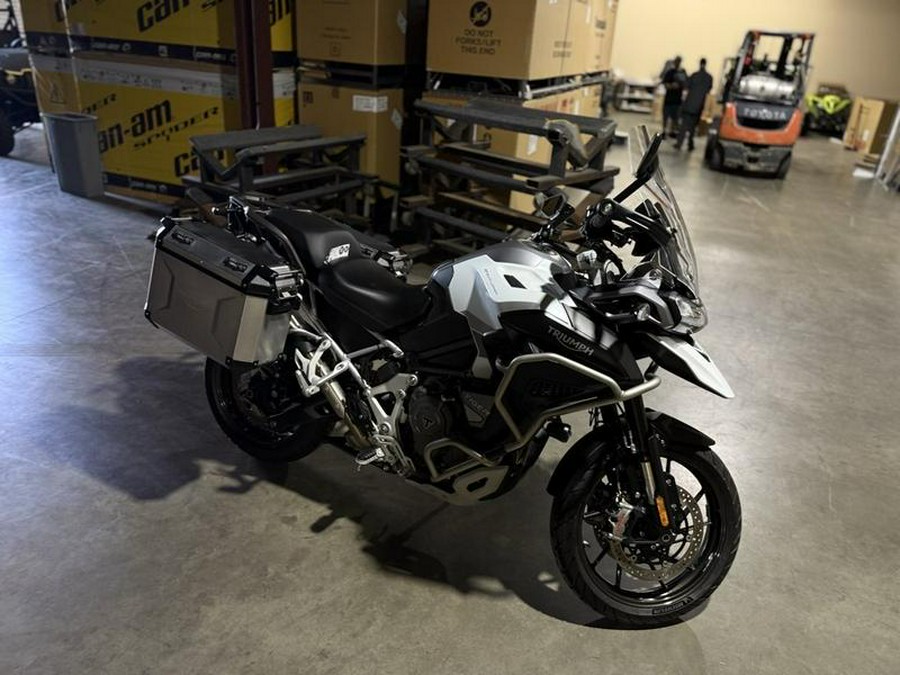 2023 Triumph Tiger 1200 Rally Explorer Sapphire Black