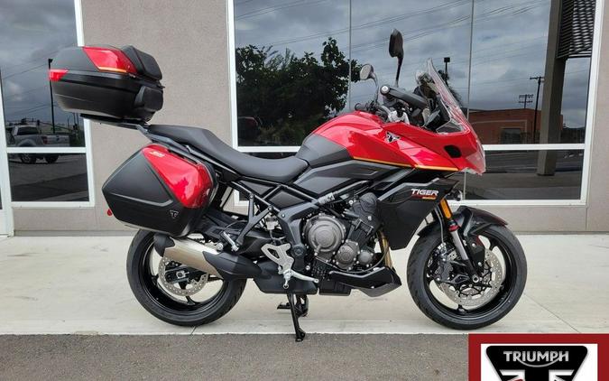 2026 Triumph Tiger Sport 800 Tour Carnival red