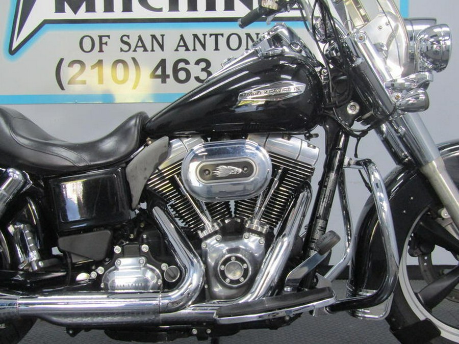 2015 Harley-Davidson® FLD - Dyna® Switchback™