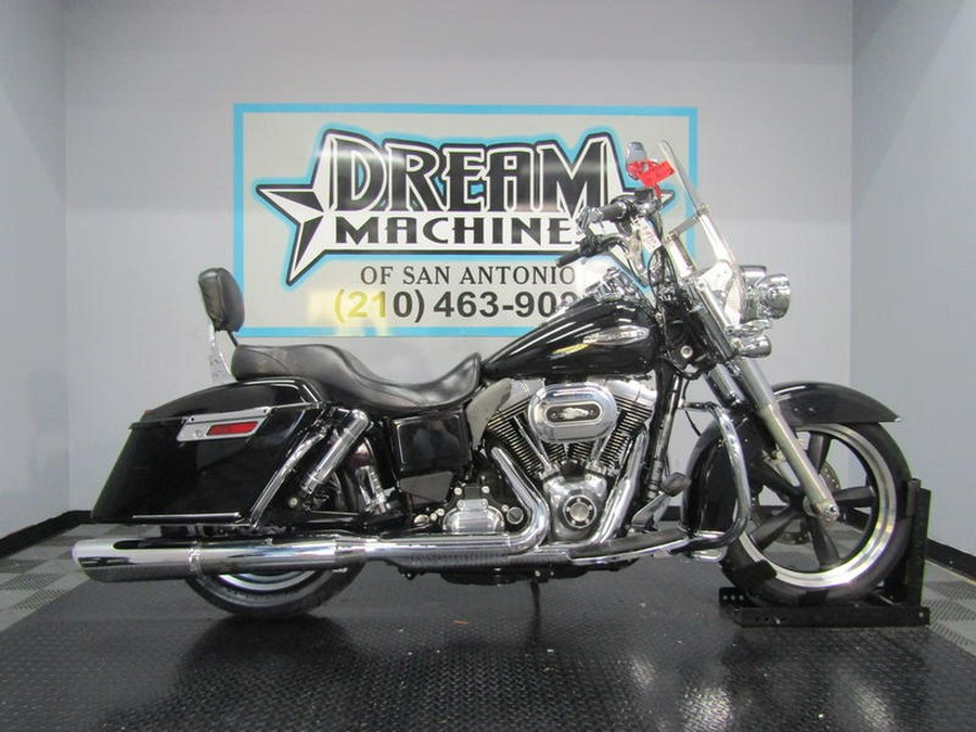 2015 Harley-Davidson® FLD - Dyna® Switchback™