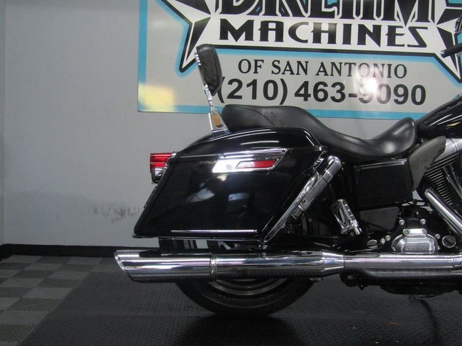 2015 Harley-Davidson® FLD - Dyna® Switchback™