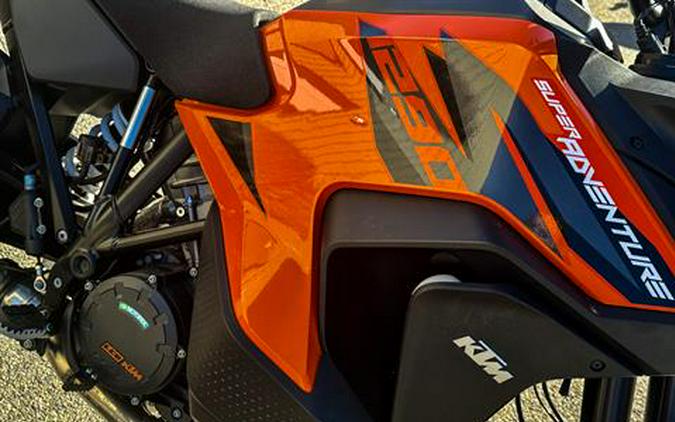 2023 KTM 1290 Super Adventure S