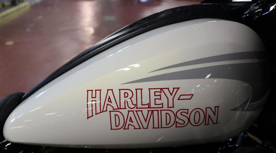 2024 Harley-Davidson CVO™ Road Glide® ST