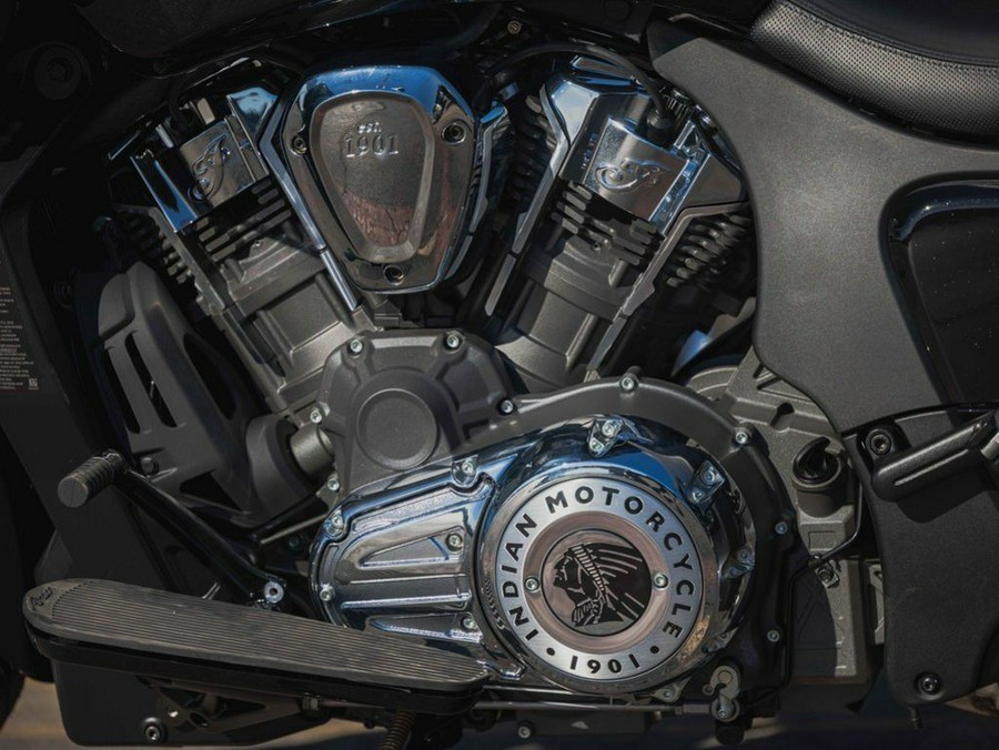 2025 Indian Motorcycle® Challenger Base