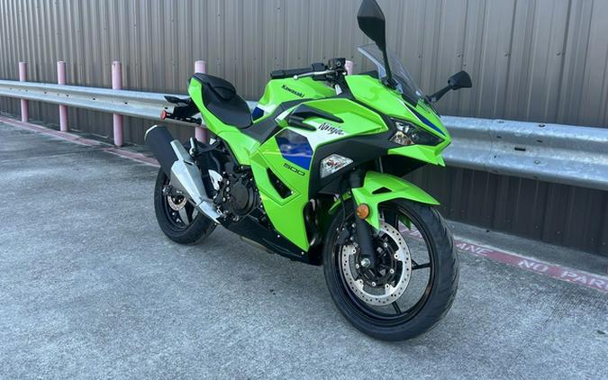 2026 Kawasaki Ninja 500 Base