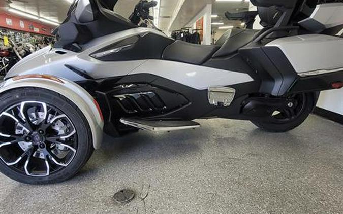 2022 Can-Am Spyder RT