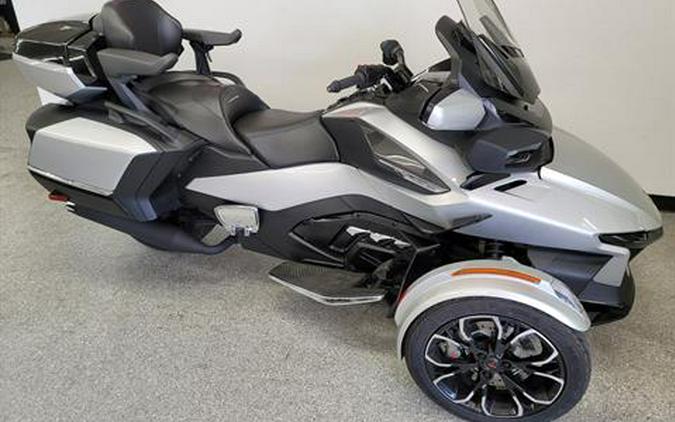 2022 Can-Am Spyder RT