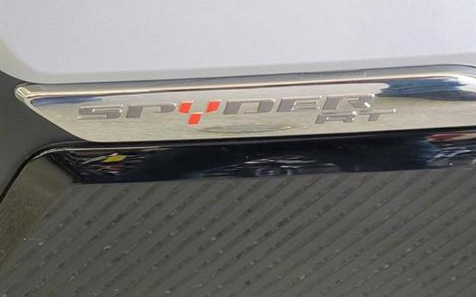 2022 Can-Am Spyder RT