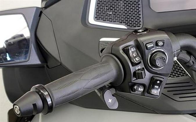 2022 Can-Am Spyder RT