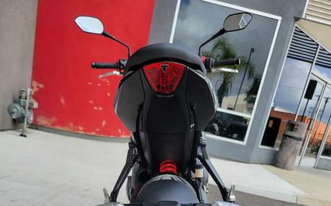 2026 Triumph Trident 660 Cosmic yellow